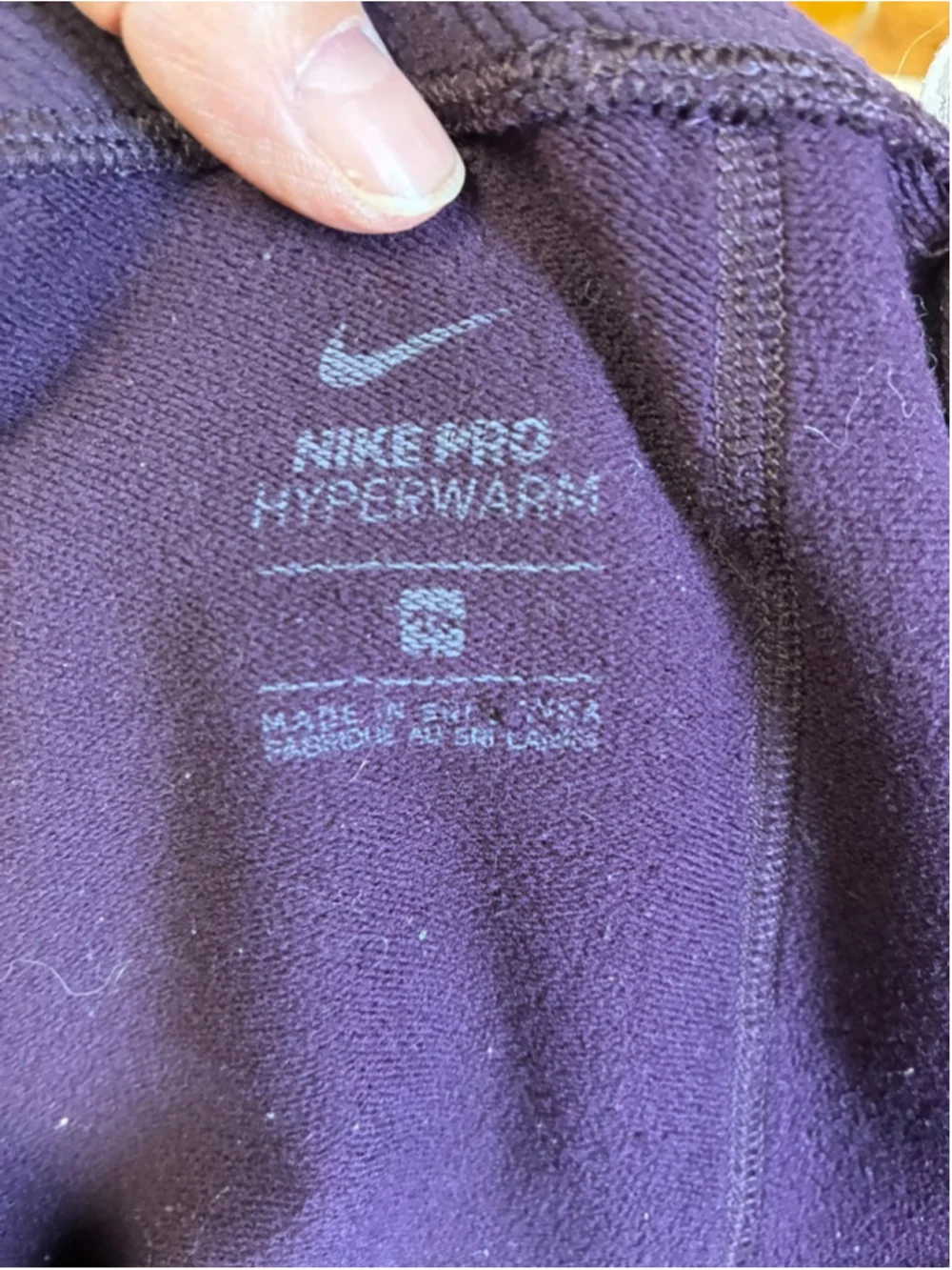 Nike Pro Hyperwarm Styrrup Leggings in Purplish Maroon Size 1X